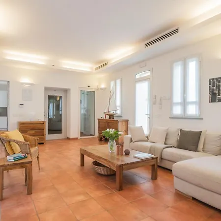 Il Grotto Villa Intra